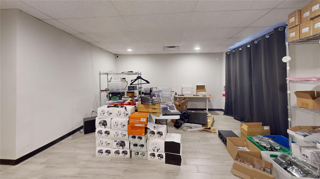 Manana Ind Dist 3 - Commercial Sale