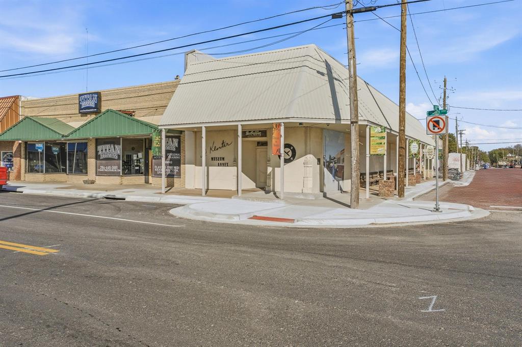 Bishop 1st Add - Commercial Sale