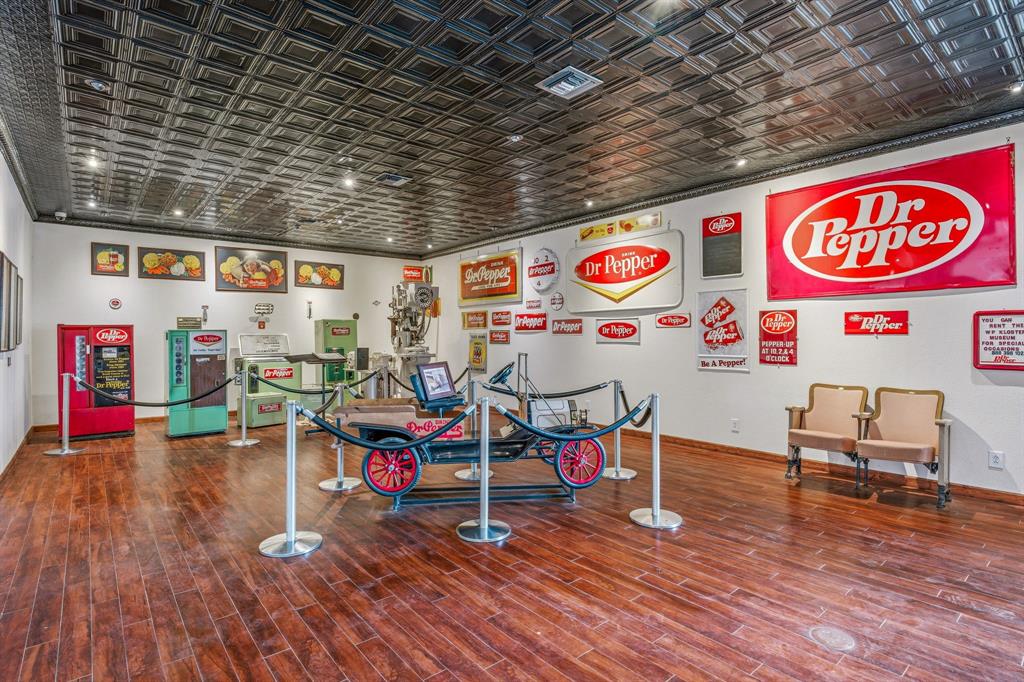 Bishop 1st Add - Commercial Sale