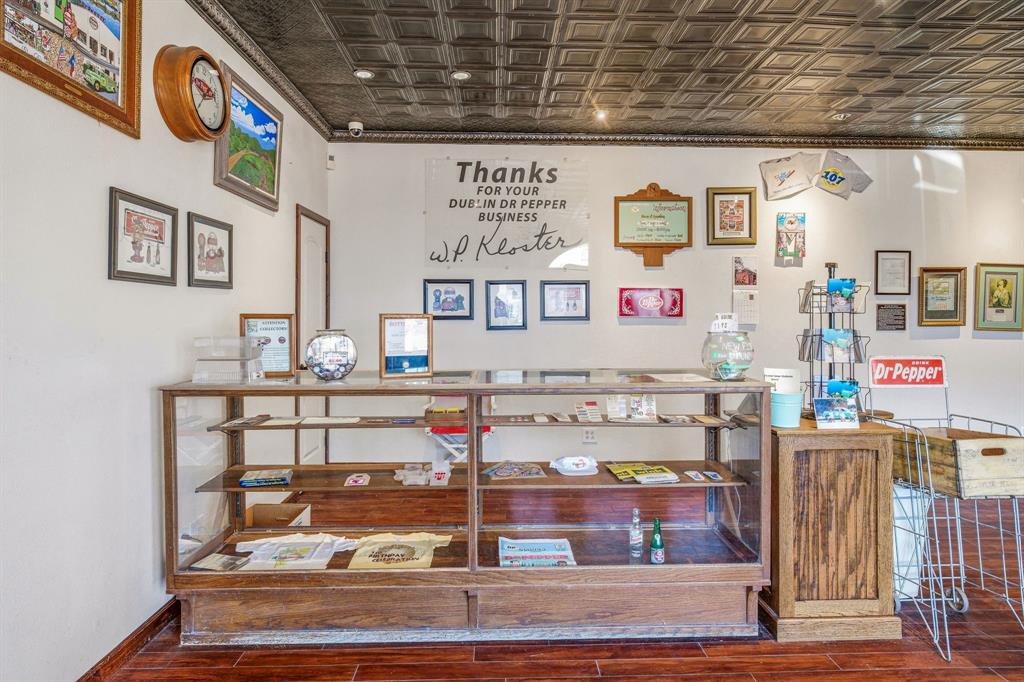 Bishop 1st Add - Commercial Sale