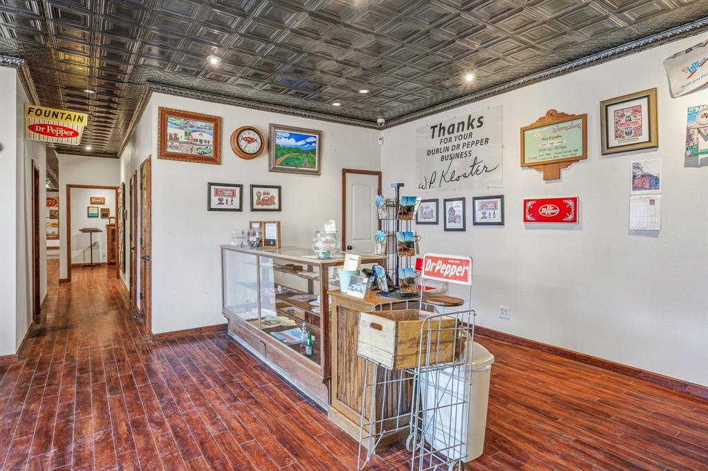 Bishop 1st Add - Commercial Sale