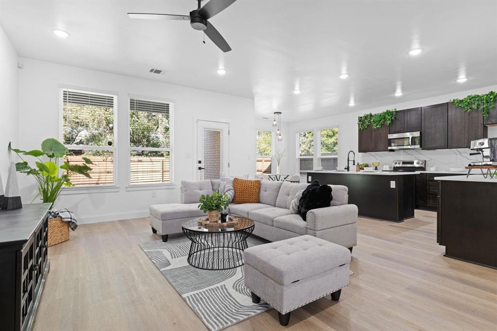 450FR WOOD - Residential