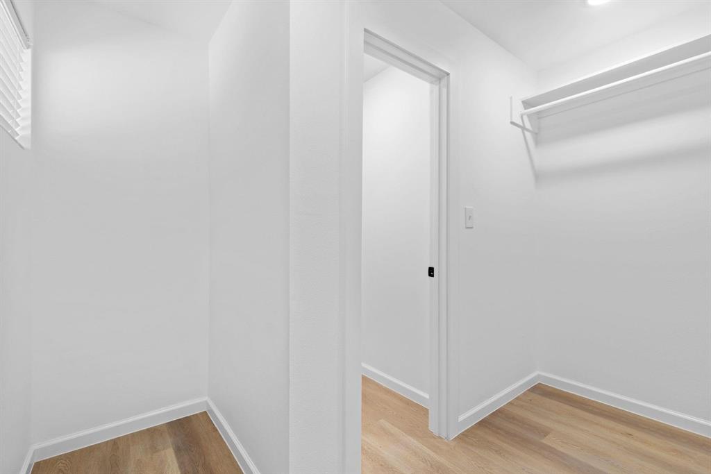 450FR WOOD - Residential