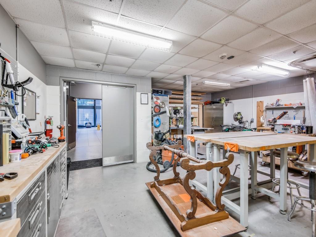 Metropolitan 1200 Main St Condo - Residential