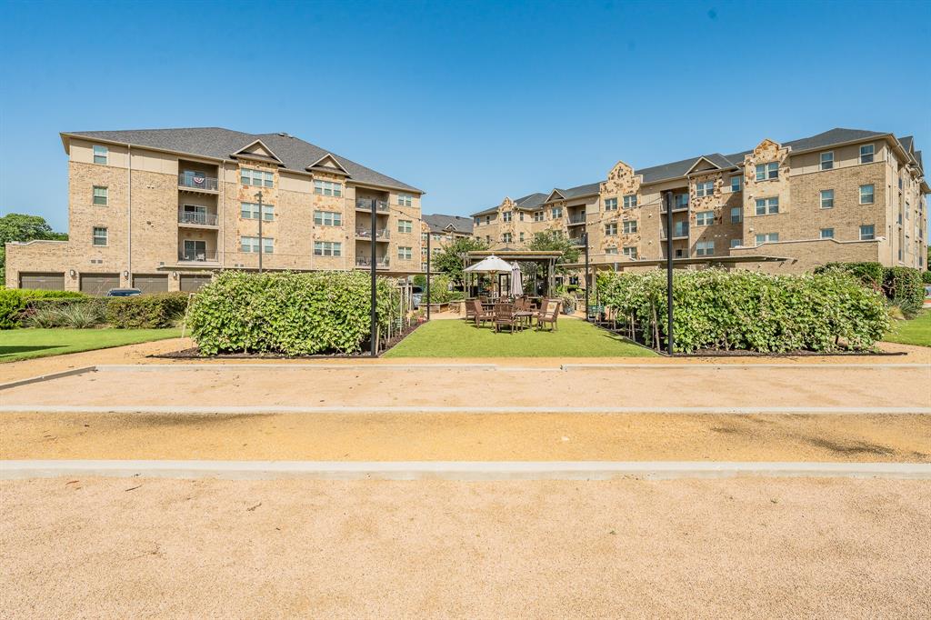 Gatherings Mercer Xing Condos - Residential