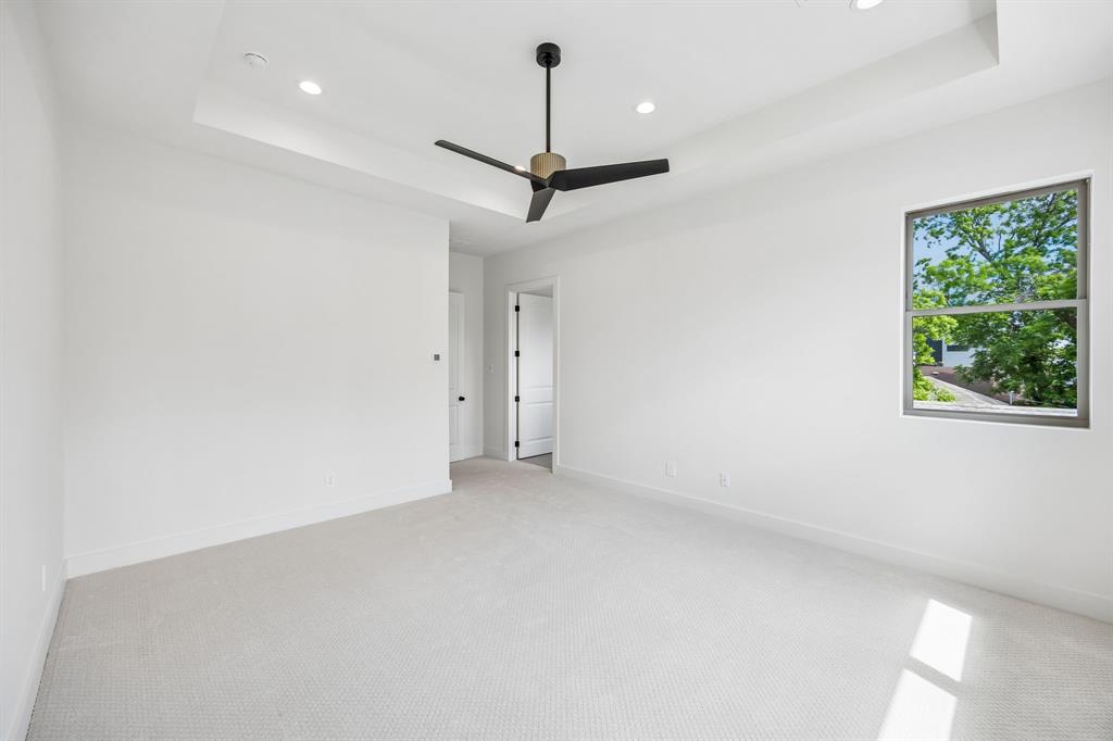 MOUNT AUBURN - Residential