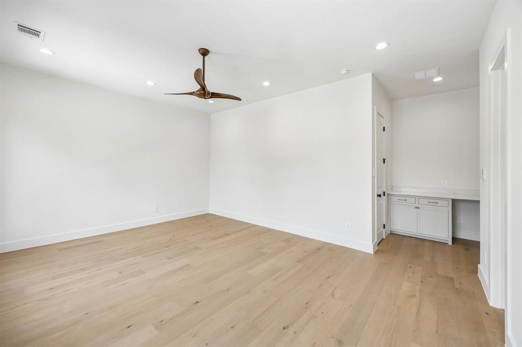 MOUNT AUBURN - Residential
