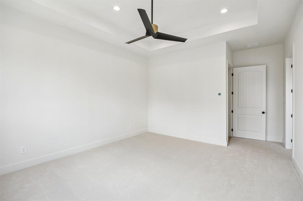 MOUNT AUBURN - Residential