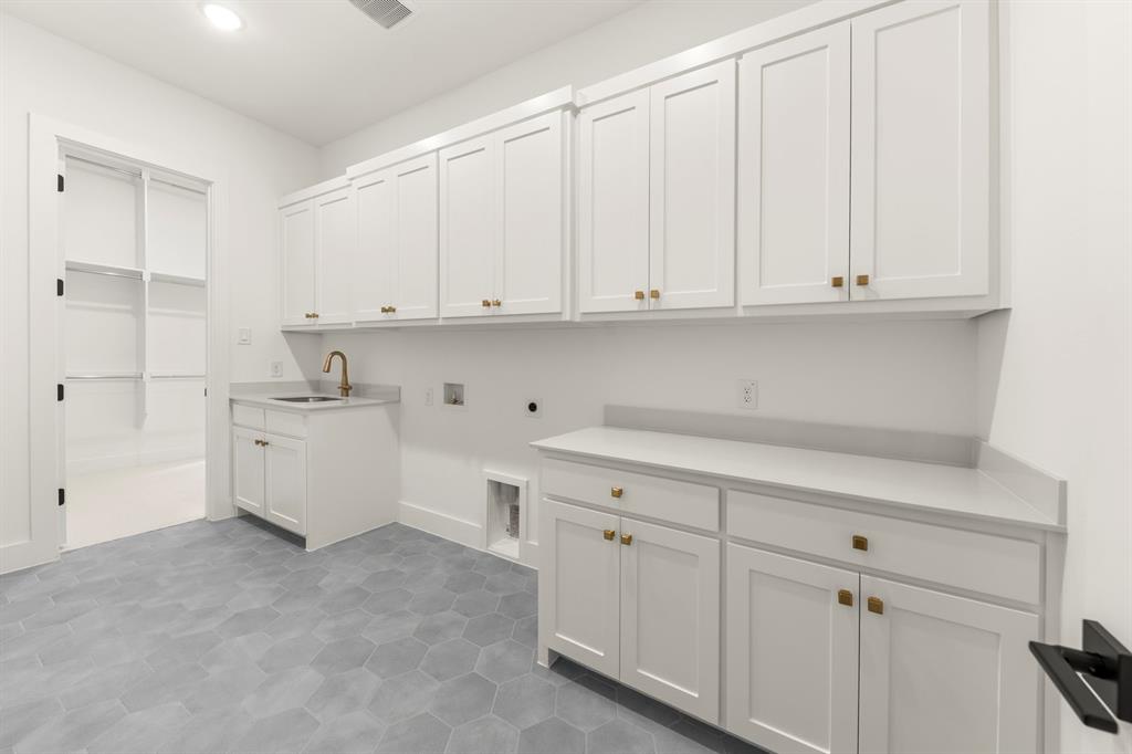 Mosaic - Residential