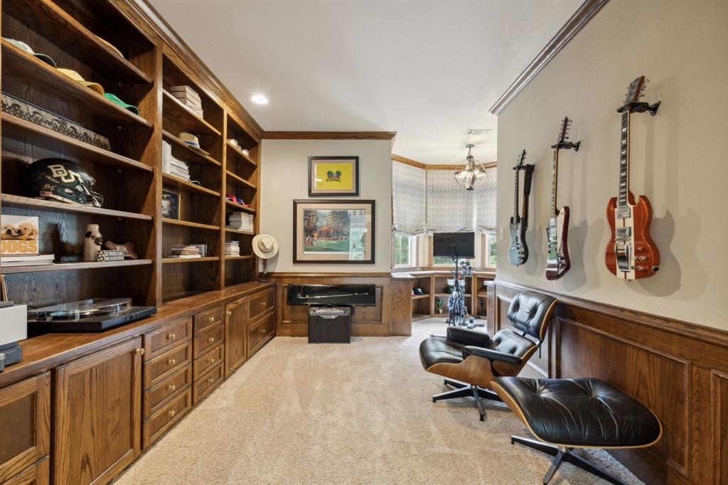 Latrobe Add - Residential