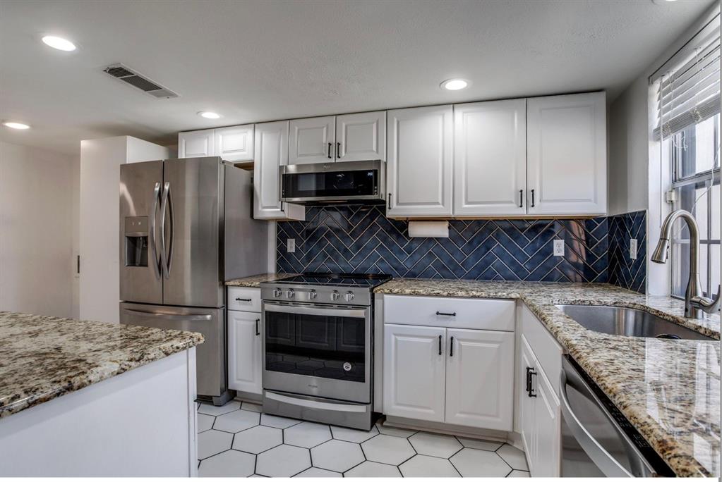 Willow Ridge Condo - Residential