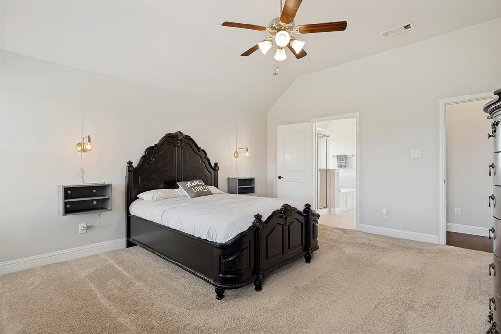 Hunter Lakes - Residential