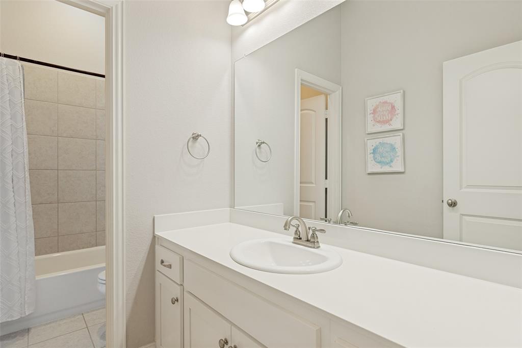 Hunter Lakes - Residential