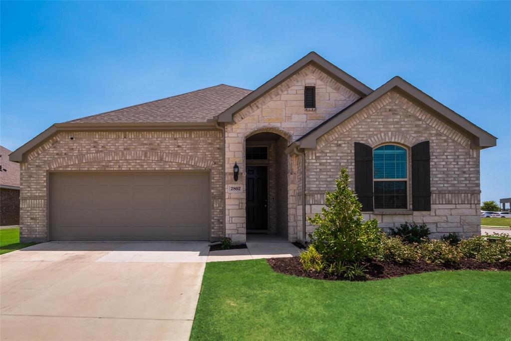 Beautiful Corner Lot home is a gem, conveniently located across from North Creek Elementary School, it offers a bright spacious open plan kitchen, dining and family room.  Outside there is a huge covered porch where you can grill, watch TV or just relax in the backyard.  All the rooms are spacious and the primary bedroom offers privacy and a view of the backyard. With a private ensuite bath and closet you will be in luxurious surroundings.  But wait there is more ... REFRIGERATOR, WASHER AND DRYER INCLUDED!!