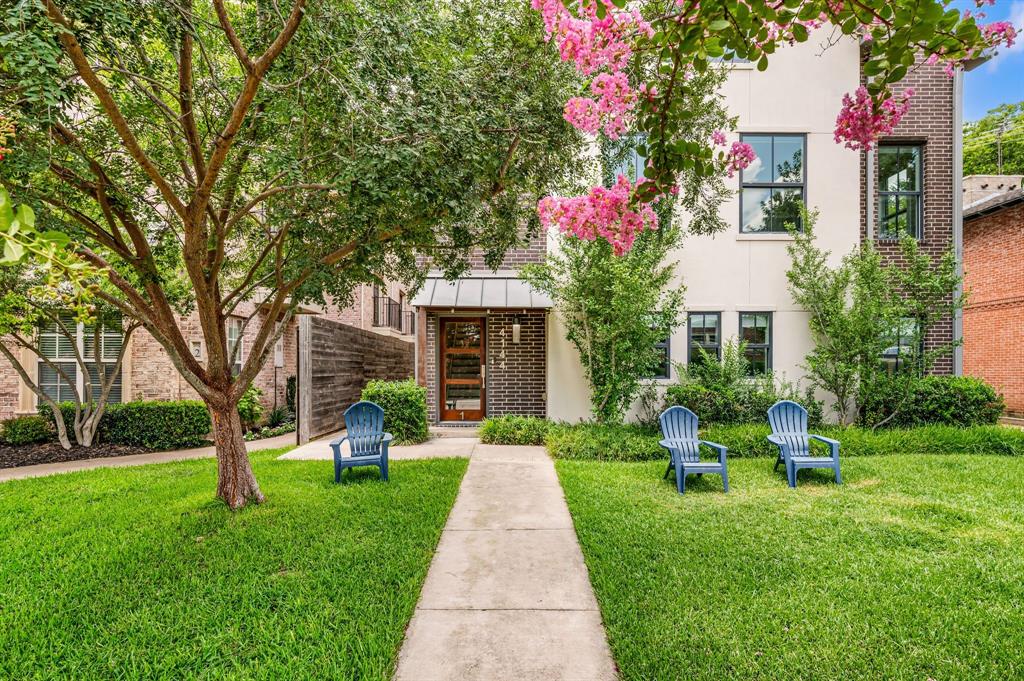 4144 Druid Lane Condos - Residential