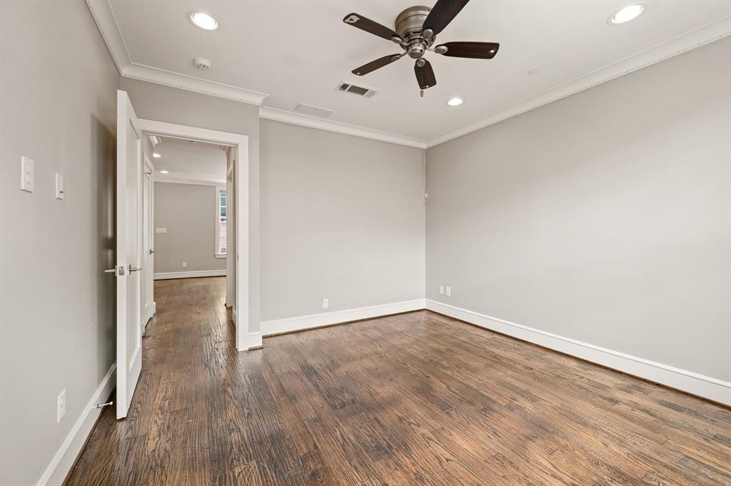 4144 Druid Lane Condos - Residential