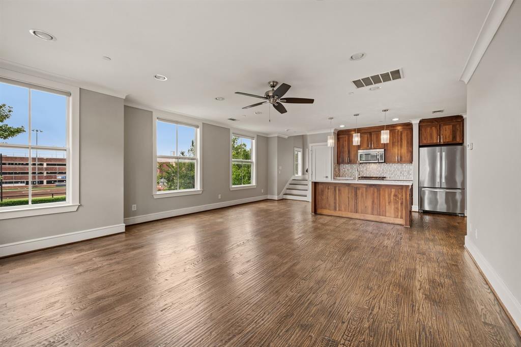 4144 Druid Lane Condos - Residential