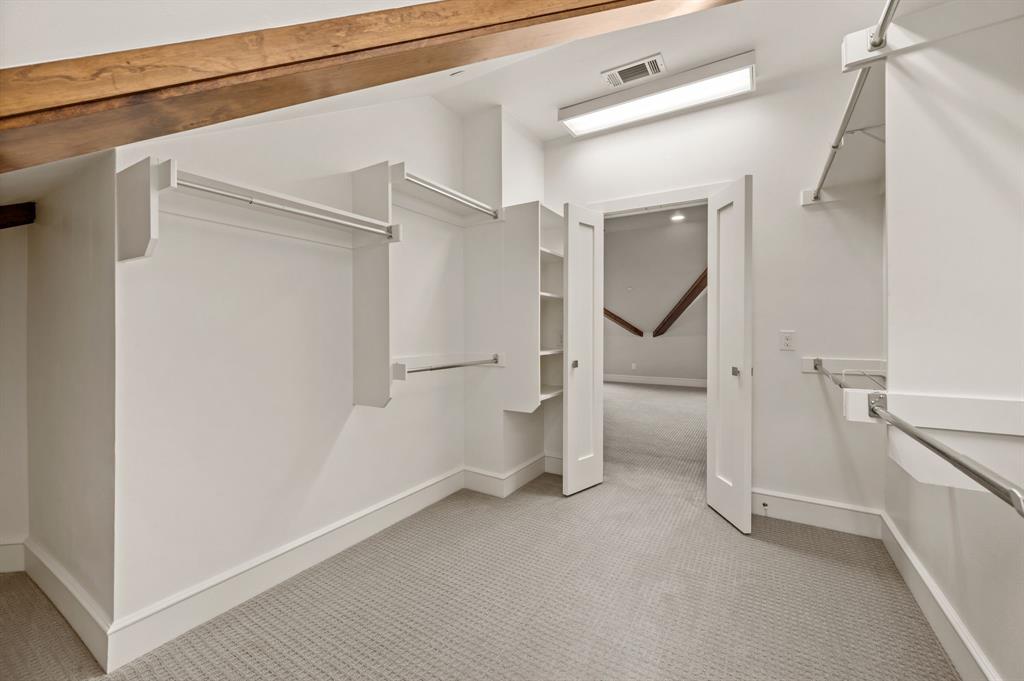 4144 Druid Lane Condos - Residential