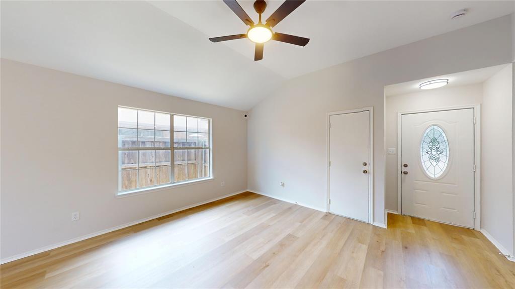 Las Villas De Oak Cliff Ph 04 - Residential