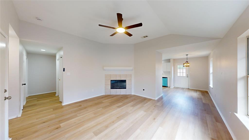Las Villas De Oak Cliff Ph 04 - Residential
