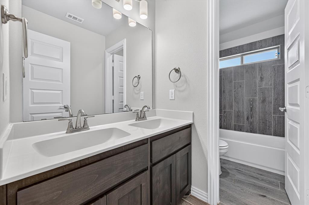Oxford Ranch 2 Ph 2 - Residential