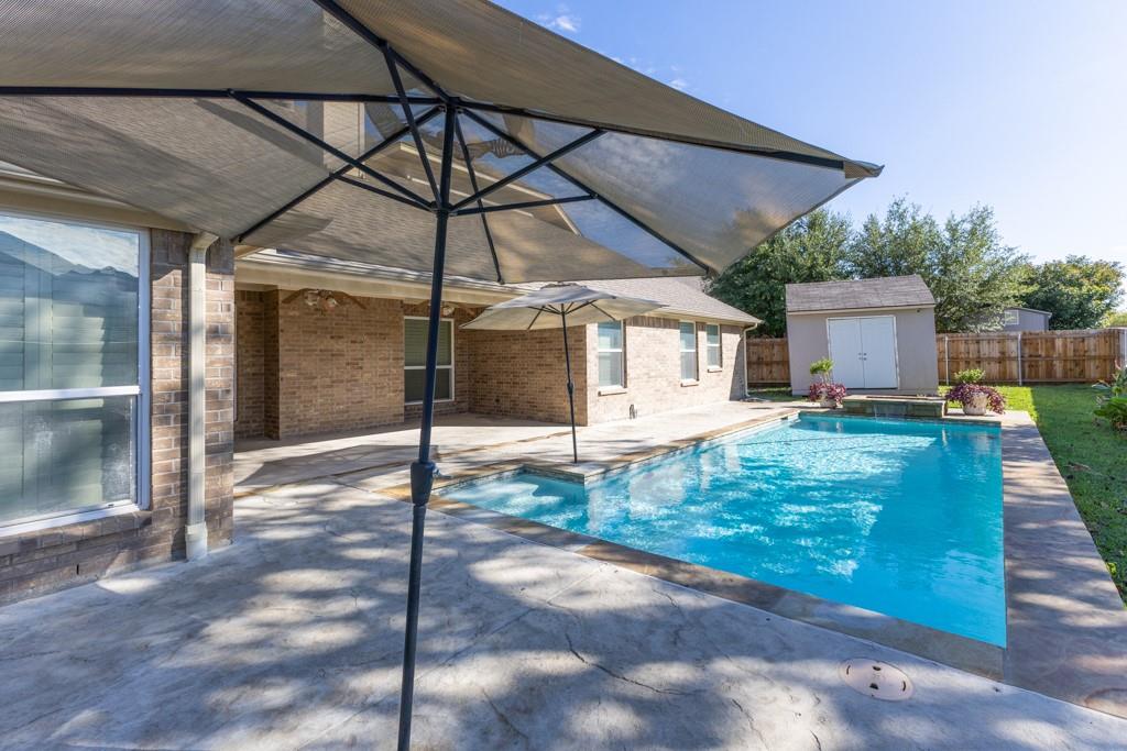 Pinion Park - Residential Lease
