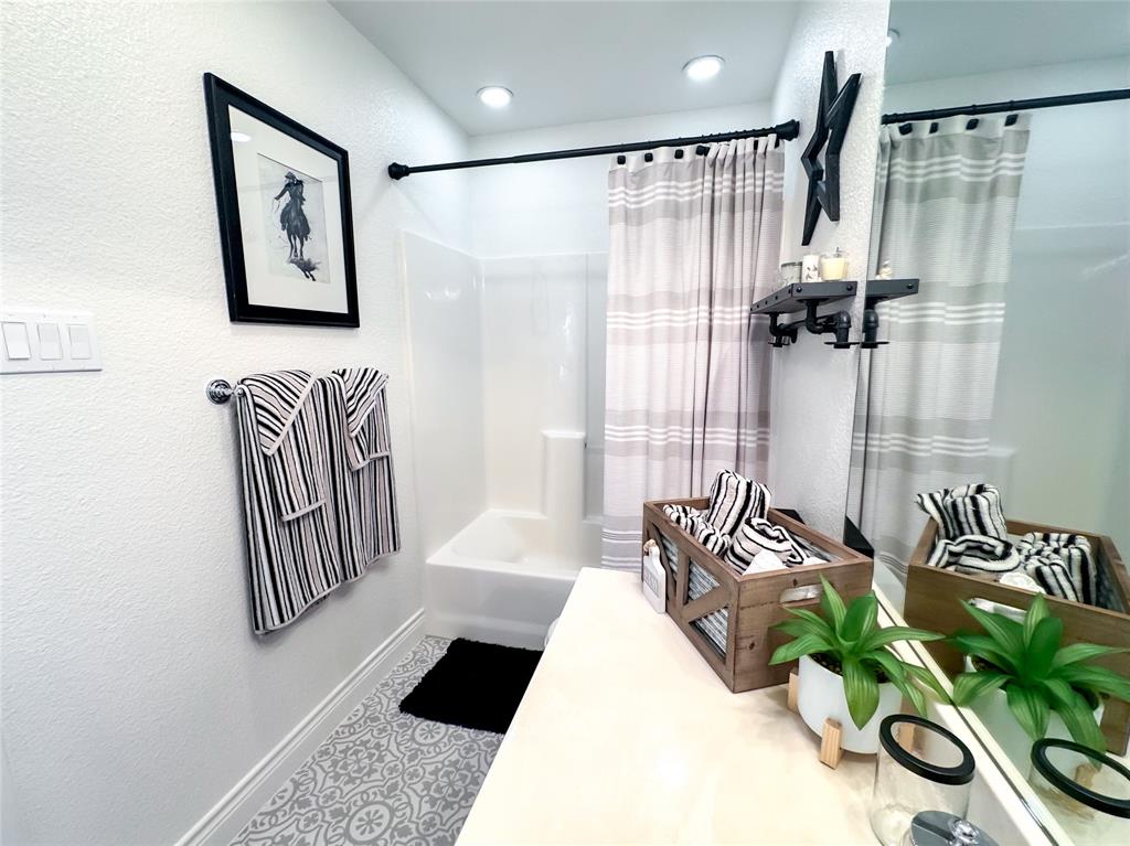 Hendricks Abst 328 - Residential