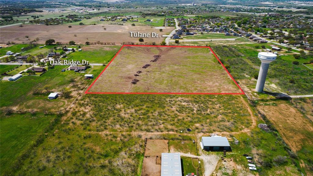 Austin Heights, Gibson - Land