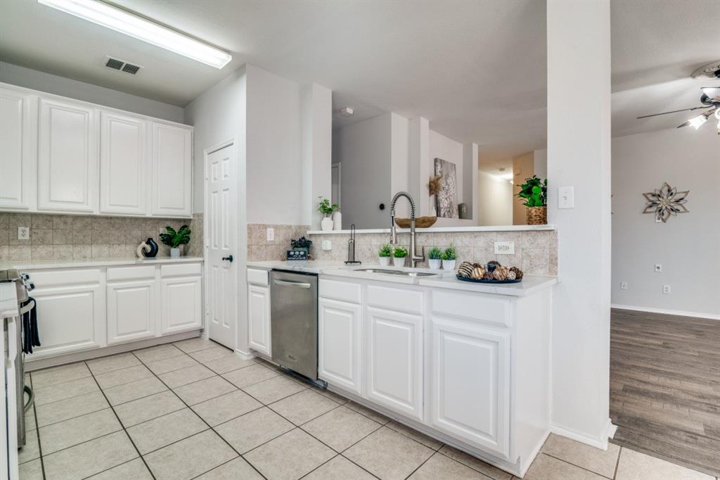 Live Oak Village 03 - Residential