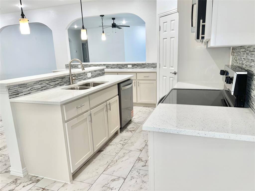 Rochester Park - Residential