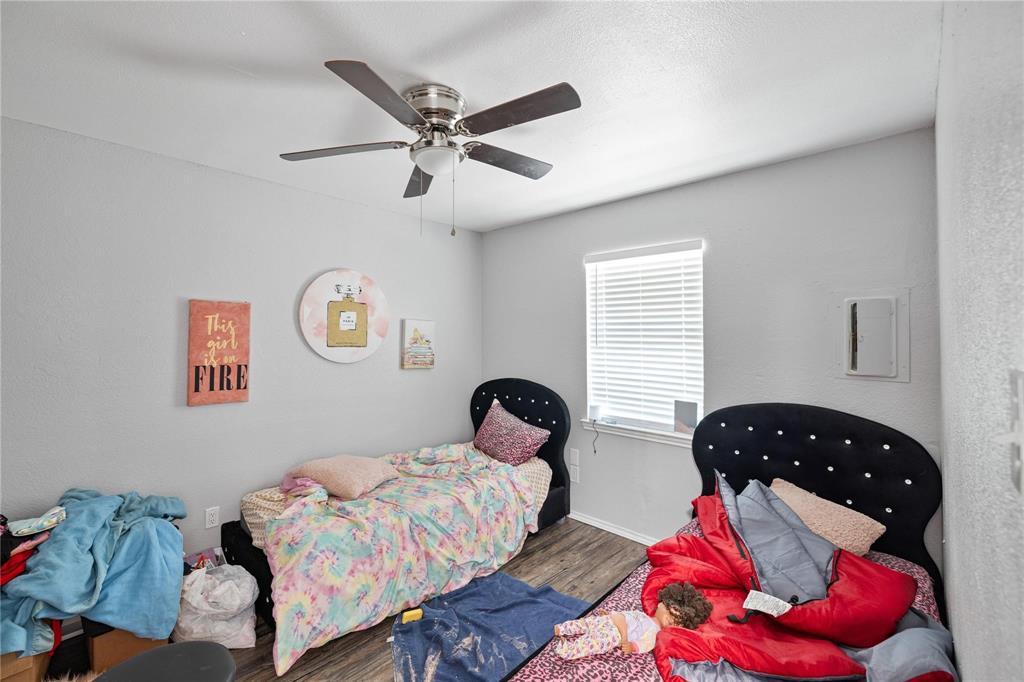 Mitchell R A Add - Residential Income