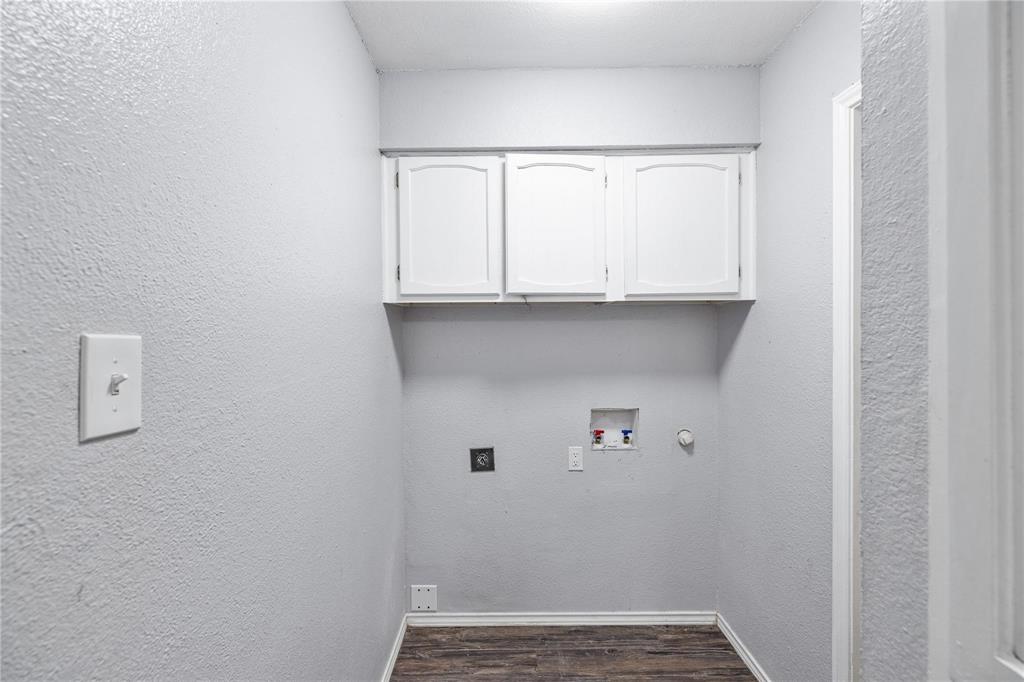 Mitchell R A Add - Residential Income