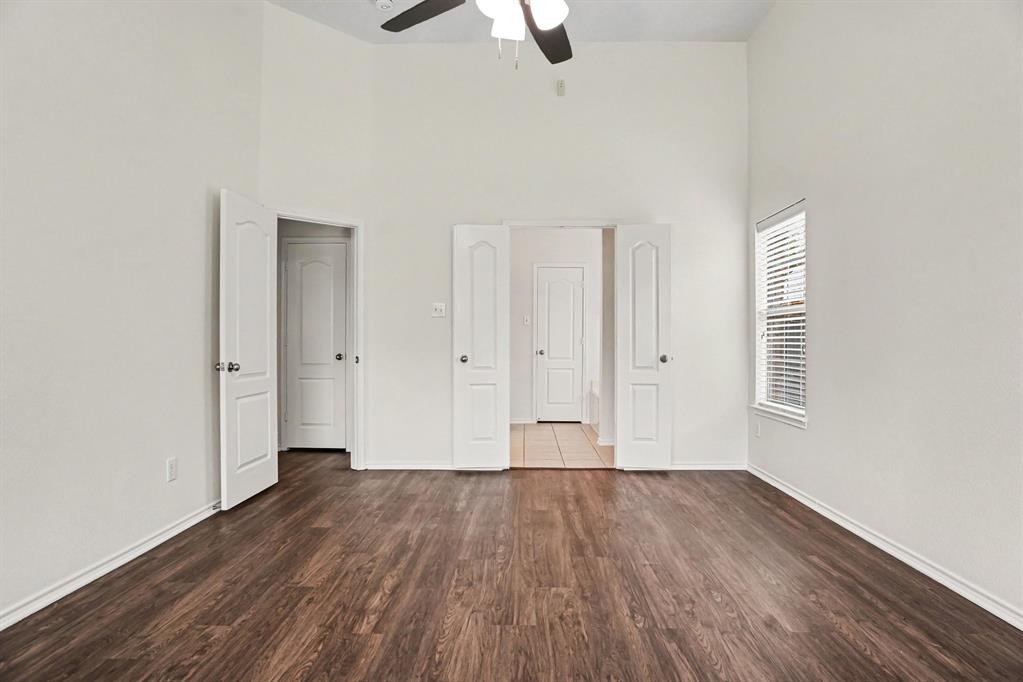 Mira Lagos B - Residential