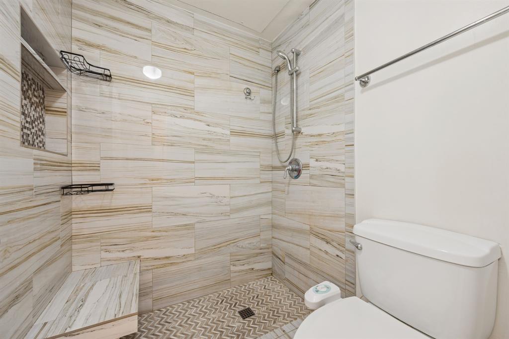 Bryan Place Condo - Residential