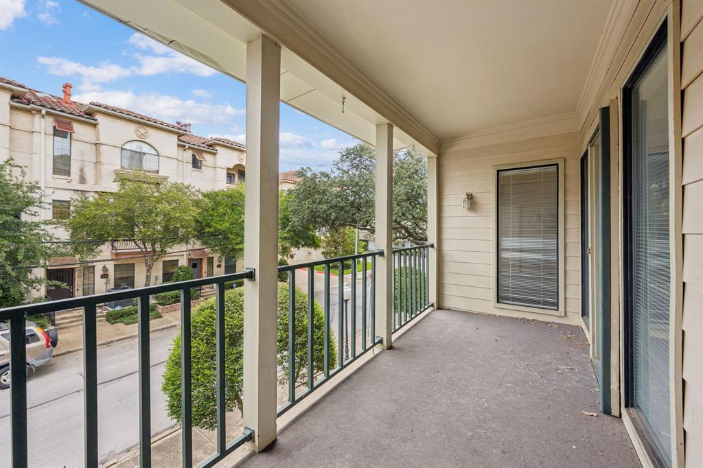 Bryan Place Condo - Residential