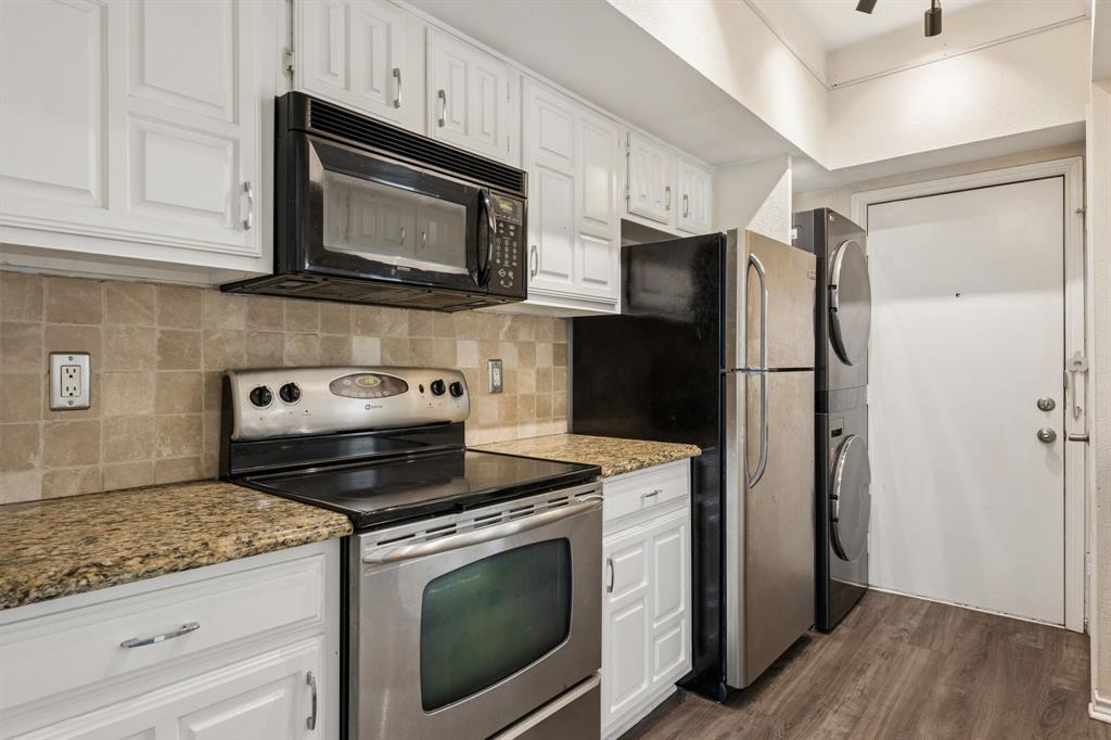 Bryan Place Condo - Residential