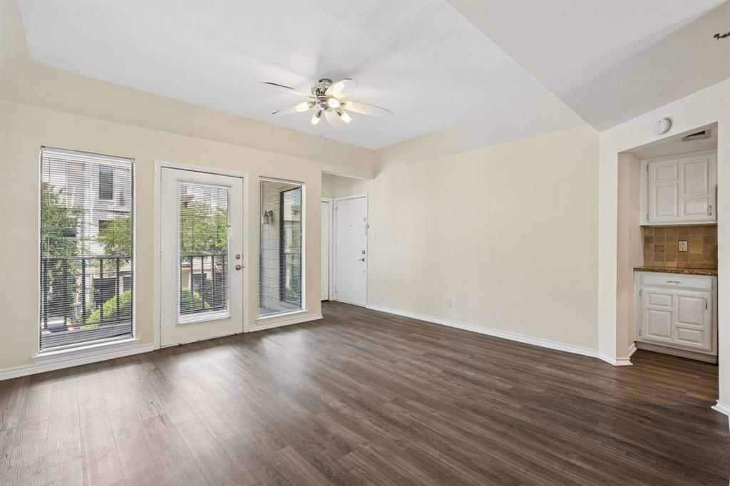 Bryan Place Condo - Residential