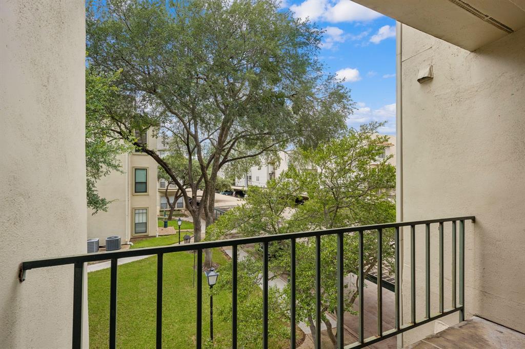 Bryan Place Condo - Residential