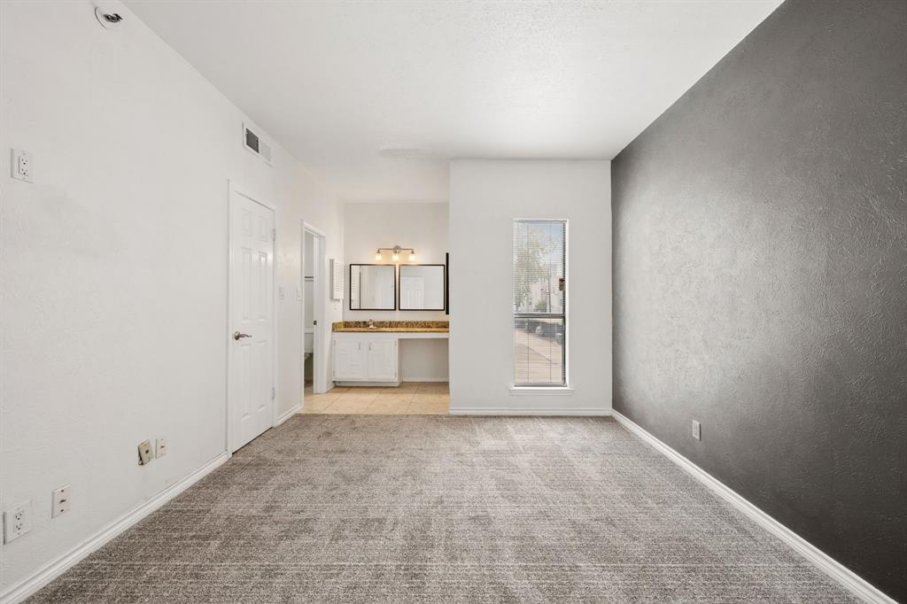 Bryan Place Condo - Residential
