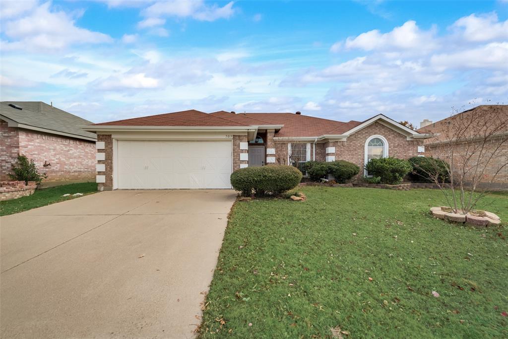 Meadow Vista Estates Add - Residential Lease