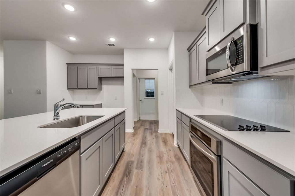 Oak Valley - Residential