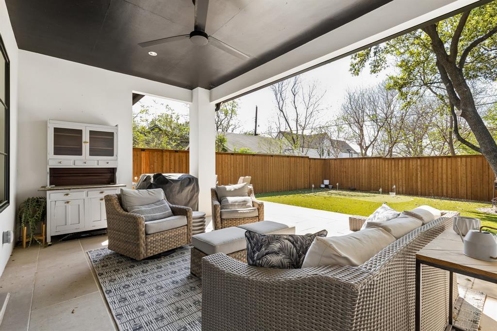 Crest Haven Place - Residential