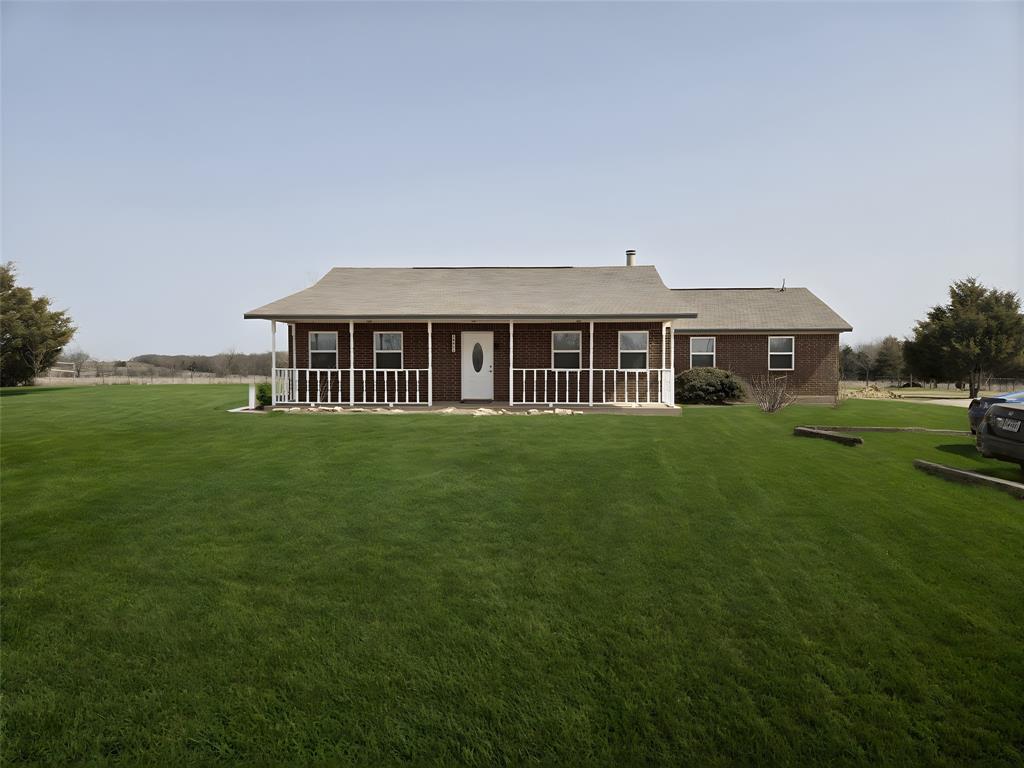 Welcome to country living! Newly remodeled home on almost 5 acres is move in ready, and includes new roof, new AC, and new flooring. Split BR design. Includes 918 sq ft guest house. 312 sq ft attached garage-shop is attached to guest house. Property has a small new 32-16 barn, and stocked pond at the back of the land. Listing includes parcel IDs 25316,25317 1889 sq ft primary home. 918 sqft guest house has 1 bed 1 bath kitchen and living and garage. propane is installed in guest house buyer would assume rent on tank'
Information deemed reliable, but not guaranteed.