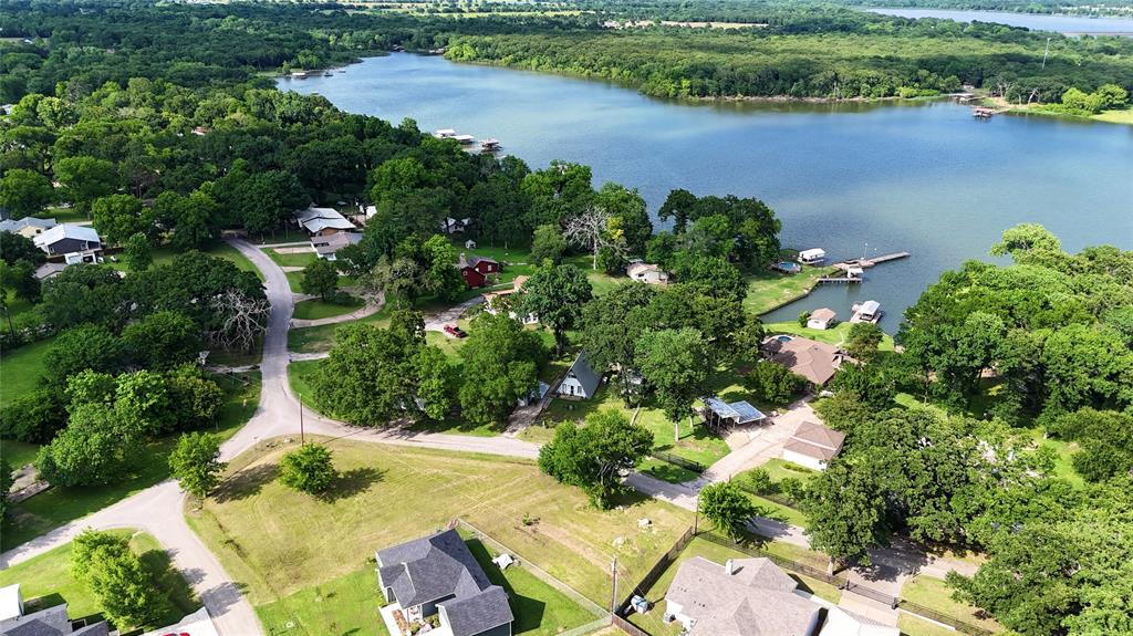 Whispering Oaks - Residential