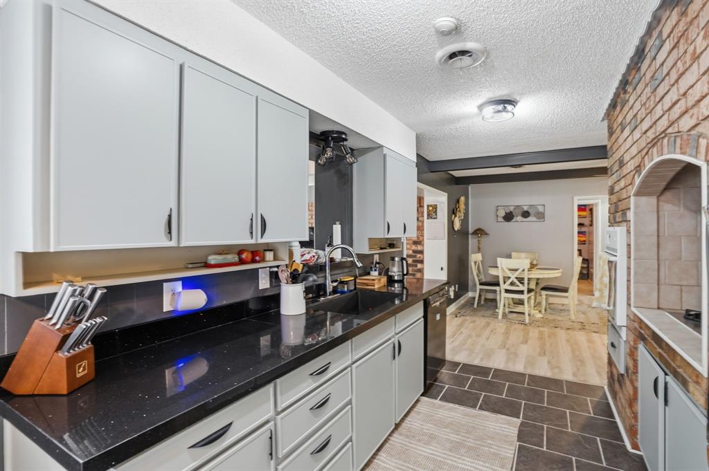 North Meadowbrook Estates - Residential
