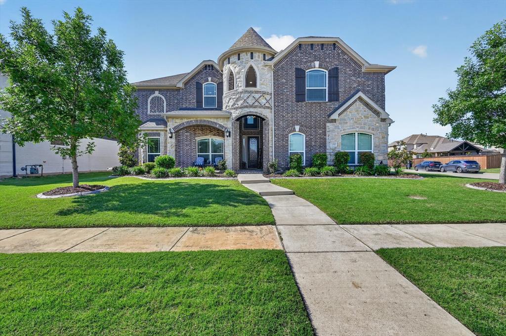 Stunning corner lot home in the highly sought-after Willow Wood community of McKinney! Situated on an oversized 10,454 sq ft lot, this beautifully designed 6-bedroom, 4-bath home offers soaring ceilings, an open floor plan, and abundant natural light throughout. From the moment you enter, you’ll appreciate the spacious layout designed for both everyday living and entertaining with multiple living areas, a game room, and dedicated media room.

The heart of the home is the expansive chef’s kitchen featuring granite countertops, an oversized island, double ovens, gas cooktop, butler’s pantry, walk-in pantry, and abundant cabinetry. The kitchen opens seamlessly to the impressive living room showcasing dramatic ceiling heights, walls of windows, and a cozy gas fireplace creating the perfect gathering space. The oversized primary suite offers a spa-inspired bath with dual vanities, jetted tub, dual head shower, and 2 large walk-in closets. Upstairs features spacious secondary bedrooms, a large game room, and media room ideal for movie nights, entertaining, or flexible living space.

Enjoy the covered back patio, oversized backyard, side-entry garage, and premium corner lot location. Built in 2018 and zoned to highly rated Melissa Independent School District, Willow Wood residents enjoy access to community pools, parks, trails, playgrounds, and convenient proximity to shopping, dining, and major highways. Located just minutes from Historic Downtown McKinney, Adriatica Village, and US Highway 75, this home combines space, functionality, and location in one of McKinney’s fastest-growing areas.