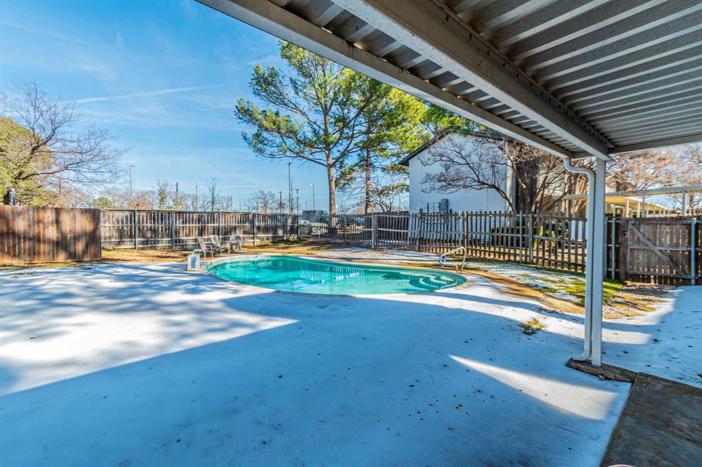 Wingate Terrace Twnhms Condo - Residential