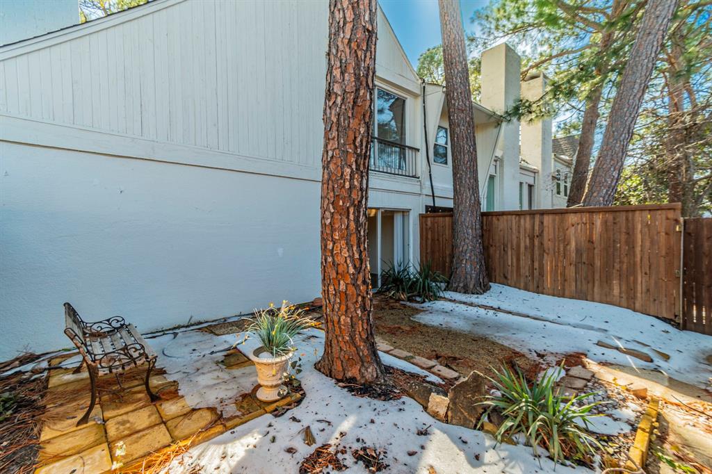 Wingate Terrace Twnhms Condo - Residential