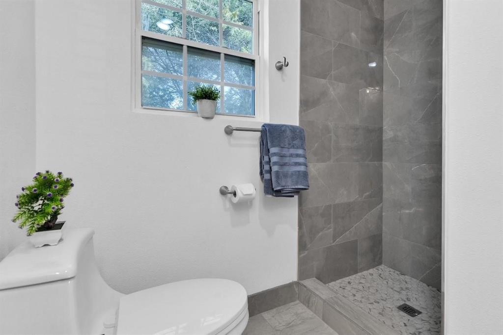 Sherwood Shores - Residential