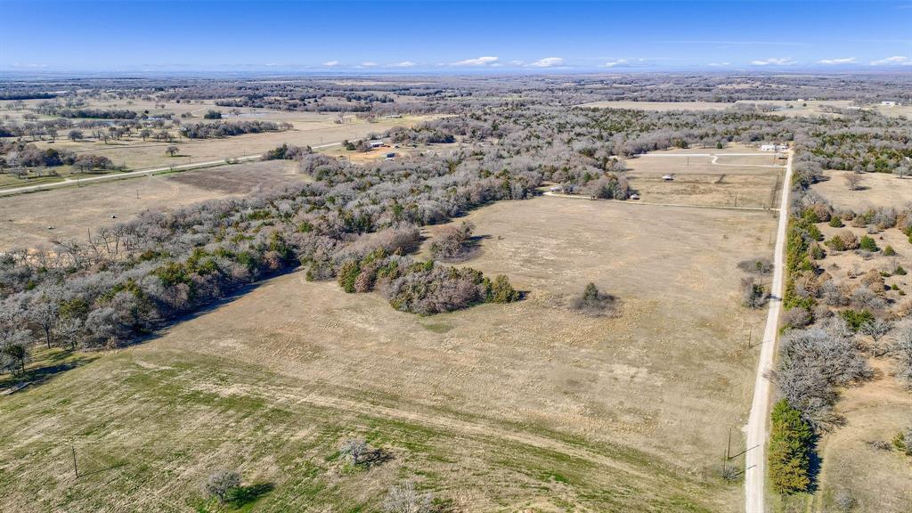 Twin Oaks - Land